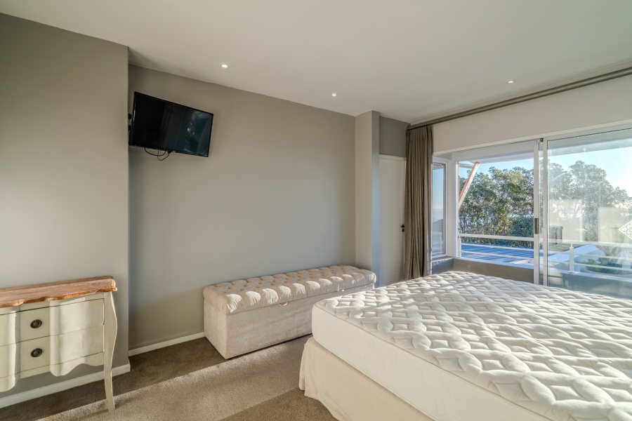 7 Bedroom Property for Sale in Camps Bay Western Cape